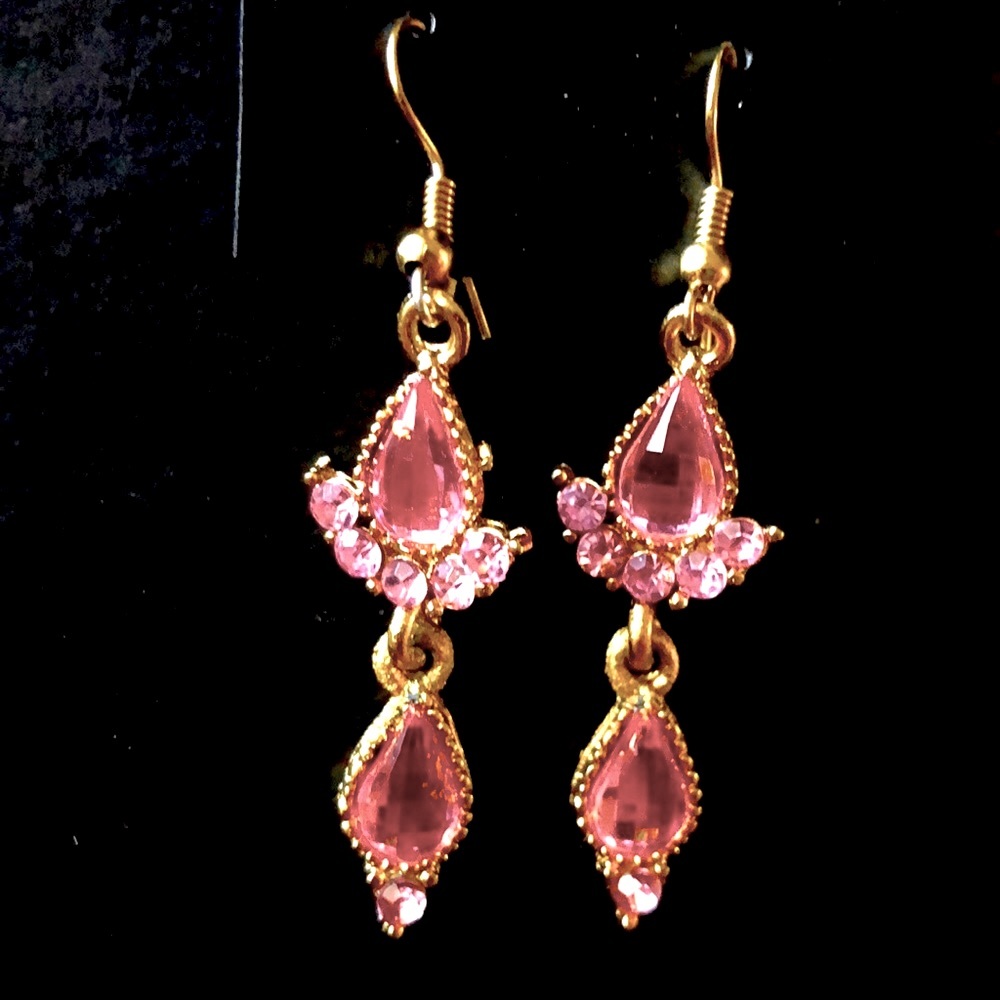 Brand new light pink and gold earrings